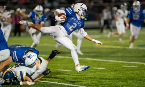 Central Mountain lets second half slip away as Montoursville wins 28-7 in Week 8